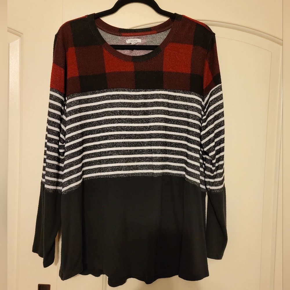 Maurices 2X Long Sleeve Top